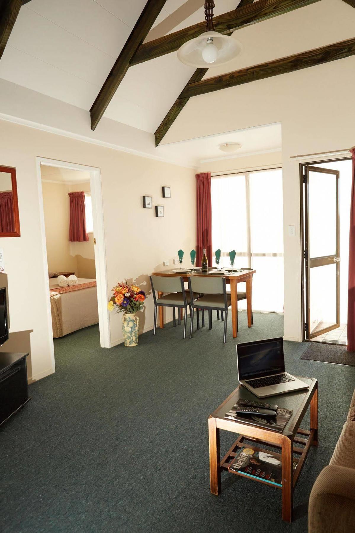Bavarian Motel Invercargill Exterior foto